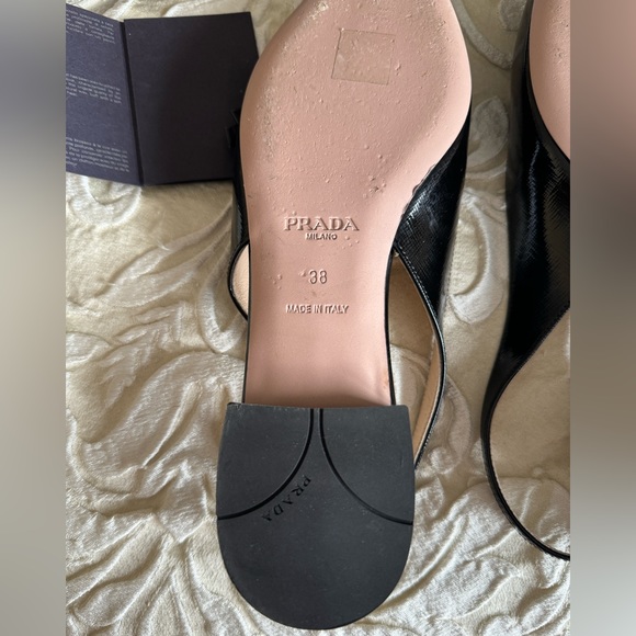 Prada flats - Picture 9 of 15